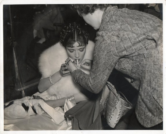 Kay Francis, "Confession" (WB 1937) publicity photo. KFimg008