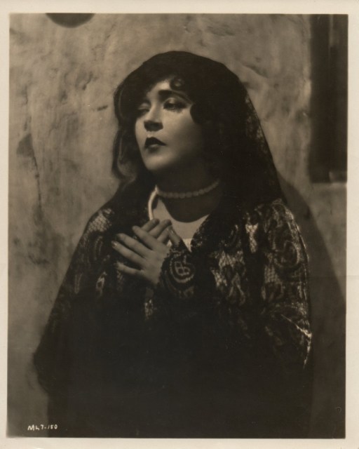 Mae Murray, "Mademoiselle Midnight," (Metro-Goldwyn, 1924) MMimg006